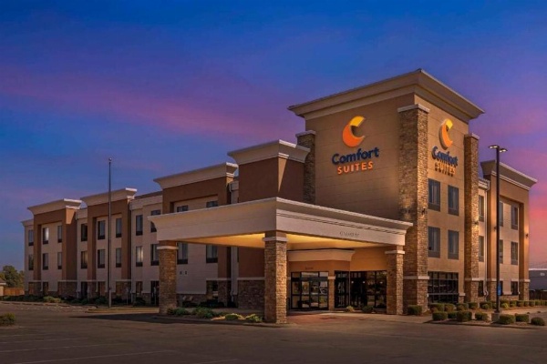 Comfort Suites Greenwood image 14