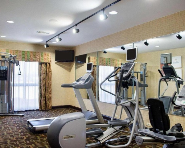 Comfort Suites Greenwood image 7
